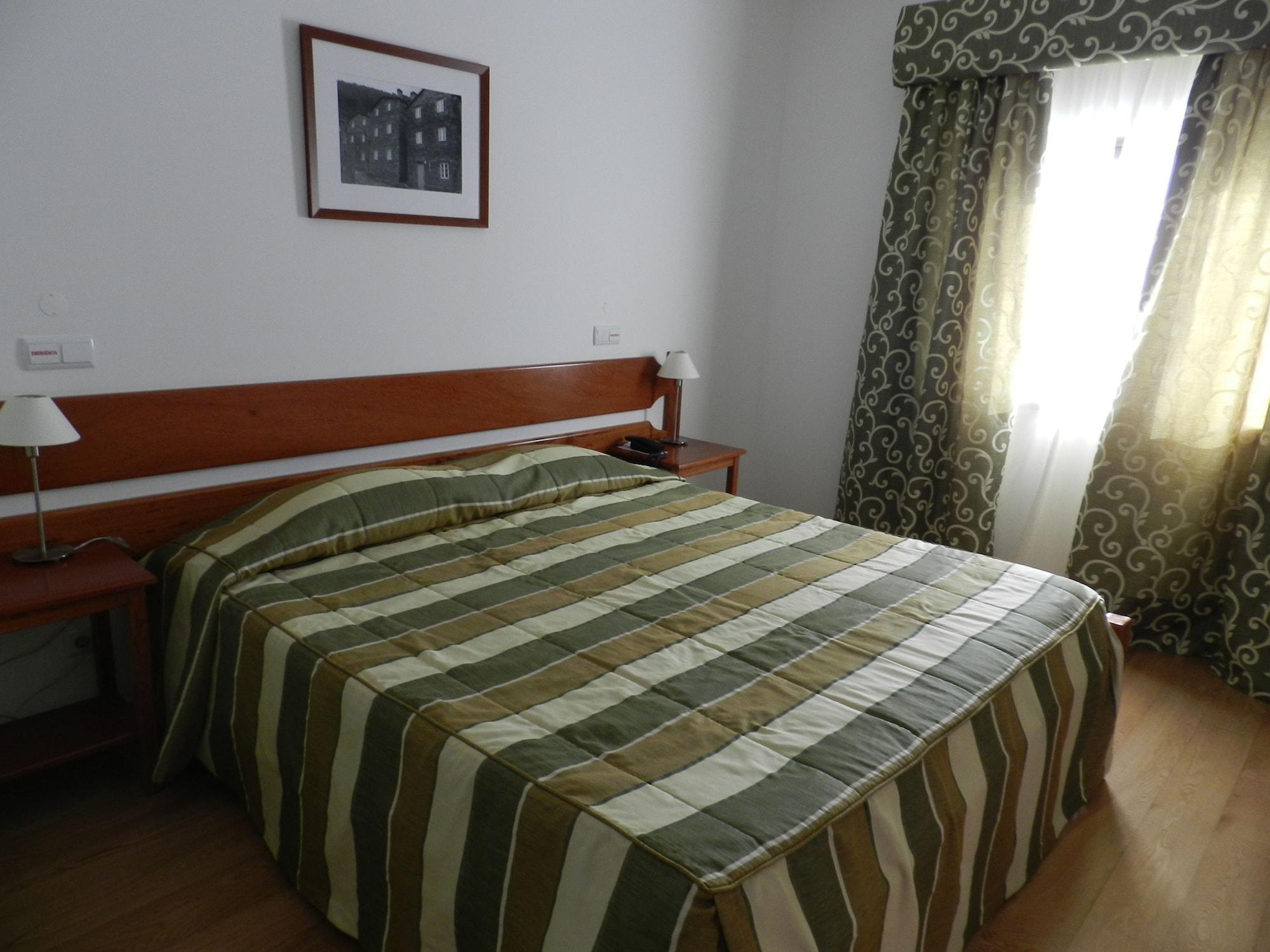 Hotel Albergaria Senhora Do Espinheiro Seia Buitenkant foto